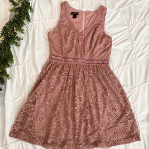 Fit and Flare Mauve Lace Dress.  Juniors Size 11